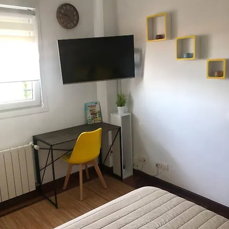 Appartement One Bedroom At 300 M Away From The Beach With Shared Pool And Wifi *