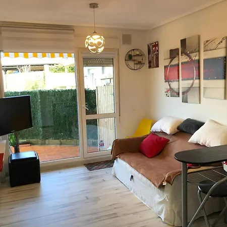 One Bedroom At 300 M Away From The Beach With Shared Pool And Wifi
