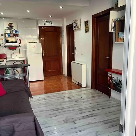 One Bedroom At 300 M Away From The Beach With Shared Pool And Wifi *